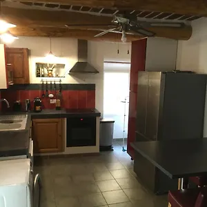  Hébergement de vacances La Maison De Lily, Cosy Dans Le Vieux-hyères, Parking Gratuit
