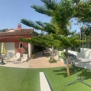 Bed & Breakfast Bois Joli, Hyères